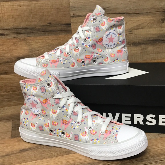 Converse Shoes - CONVERSE CTAS HIGH TOP BRAND NEW